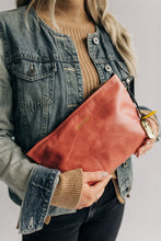 Load image into Gallery viewer, Naomi Leather Zipper Clutch | Blush