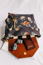 Load image into Gallery viewer, Hobby | Special Edition Vintage Botanical Print + Brown Leather Handbag