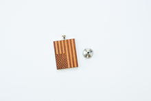 Load image into Gallery viewer, Woodchuck USA | American Edition Wood Flask 3 oz.
